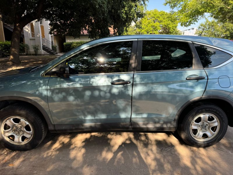 2014 Honda CRV LX model 79,700 miles
