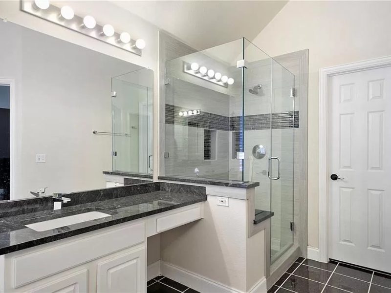 $399 Semi-Pvt. FURNISHED Room. ALL BILLS PAID/EVERYTHING INC. Huge Independent House In (NW) Plano. Close To EVERYTHING!