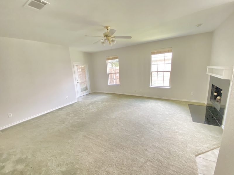 Beautiful Immediate Move In single family 3Bed2Bath house located at the esteemed Saddle Club at McKinney Ranch