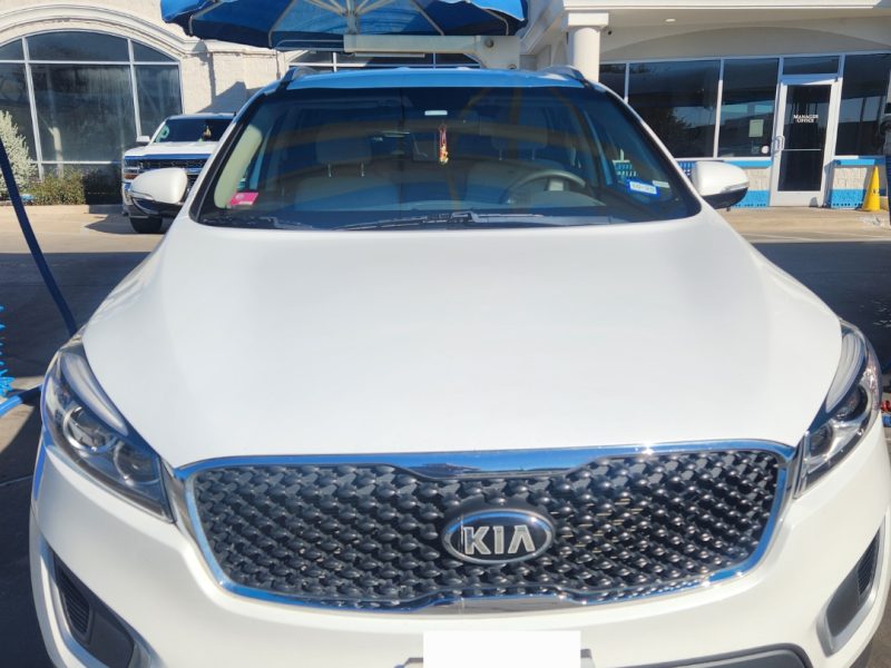 2018 Kia Sorento LX sports