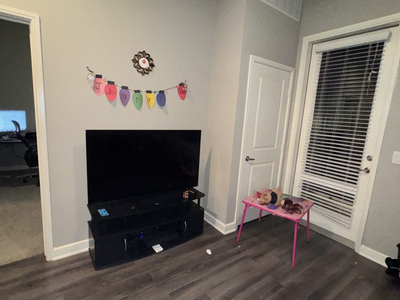 Furnished Single($900)/Shared($650) Room for Rent Near Desi District - Irving – Available from Jan 29th (Short/Long Term)