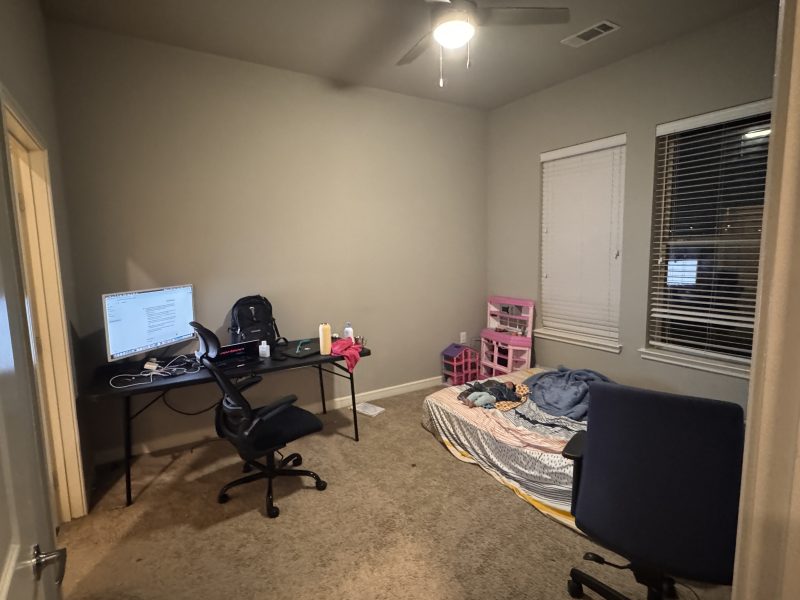 Furnished Single($900)/Shared($650) Room for Rent Near Desi District - Irving – Available from Jan 29th (Short/Long Term)