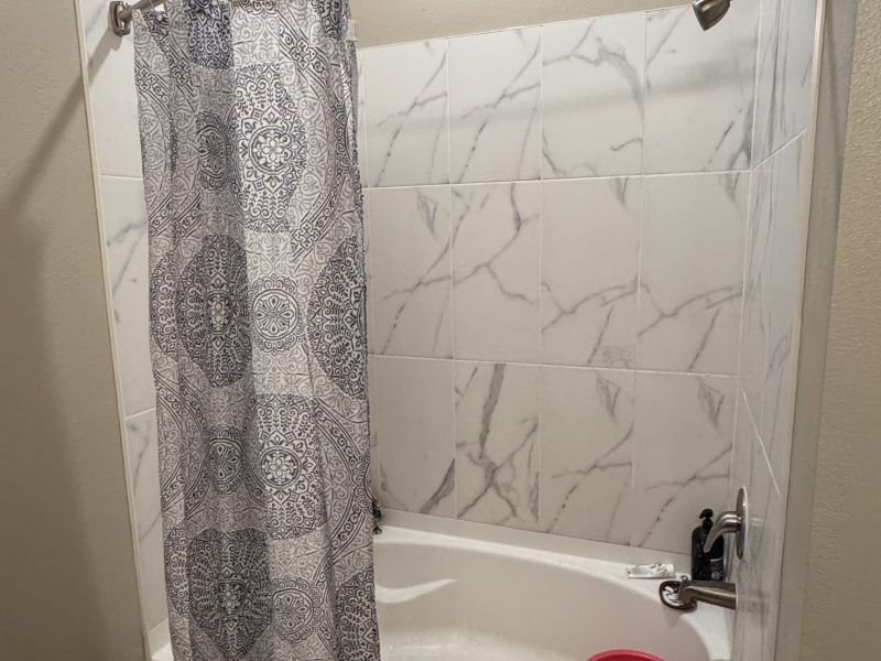 Furnished Single($900)/Shared($650) Room for Rent Near Desi District - Irving – Available from Jan 29th (Short/Long Term)