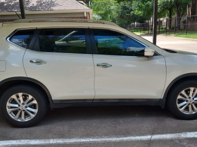 2015 Nissan rogue Sv 80k miles
