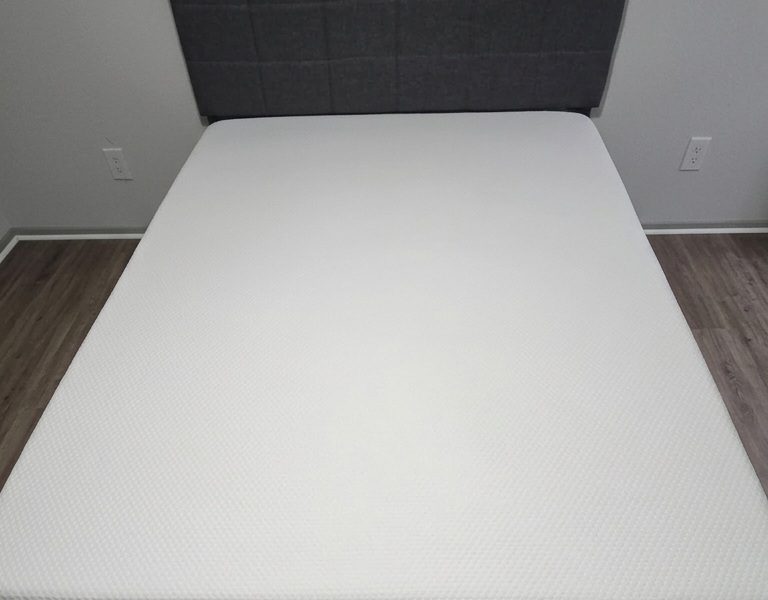 12 inch queen mattress